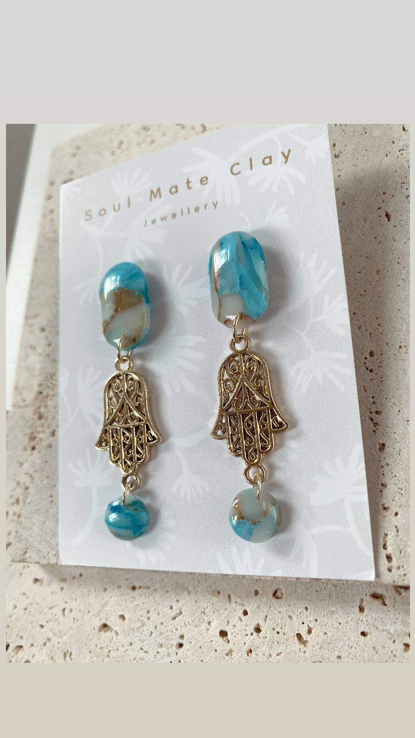 Larimar Hand