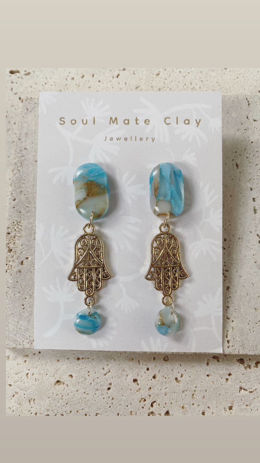 Larimar Hand